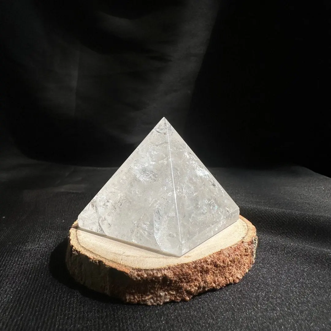 Clear-Quartz-Pyramid-Clarity-of-thoughts_-Positive-Energy_-Master-Healer-1